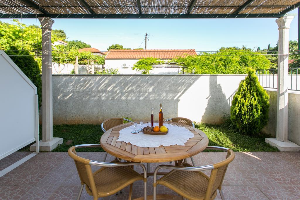 Apartments Miramare & Campara دوبروفينك الغرفة الصورة