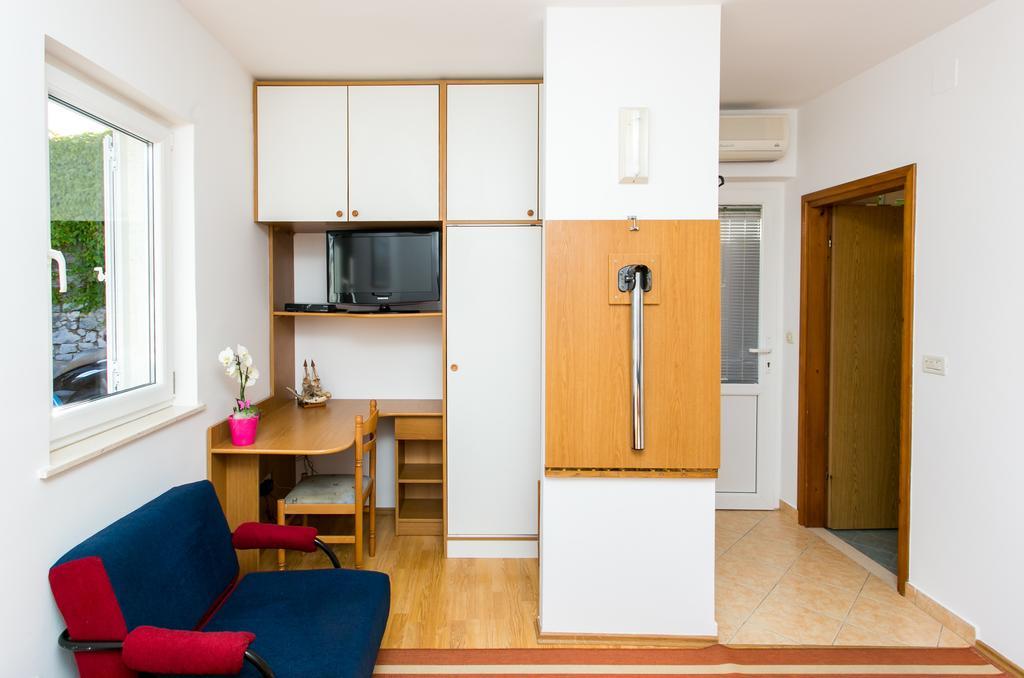 Apartments Miramare & Campara دوبروفينك الغرفة الصورة