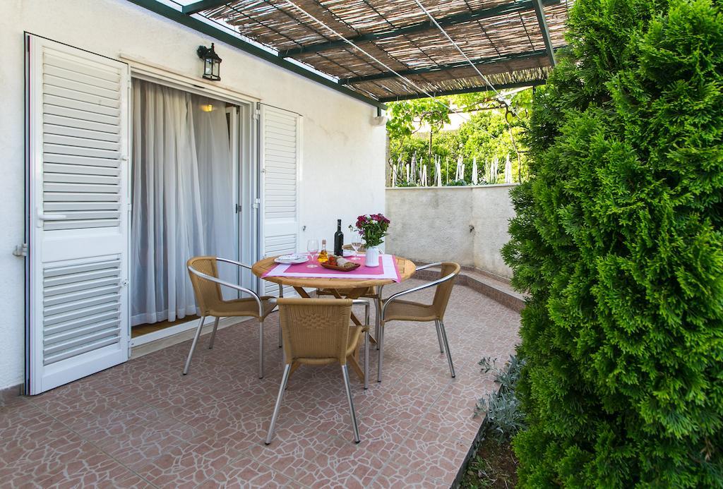 Apartments Miramare & Campara دوبروفينك الغرفة الصورة