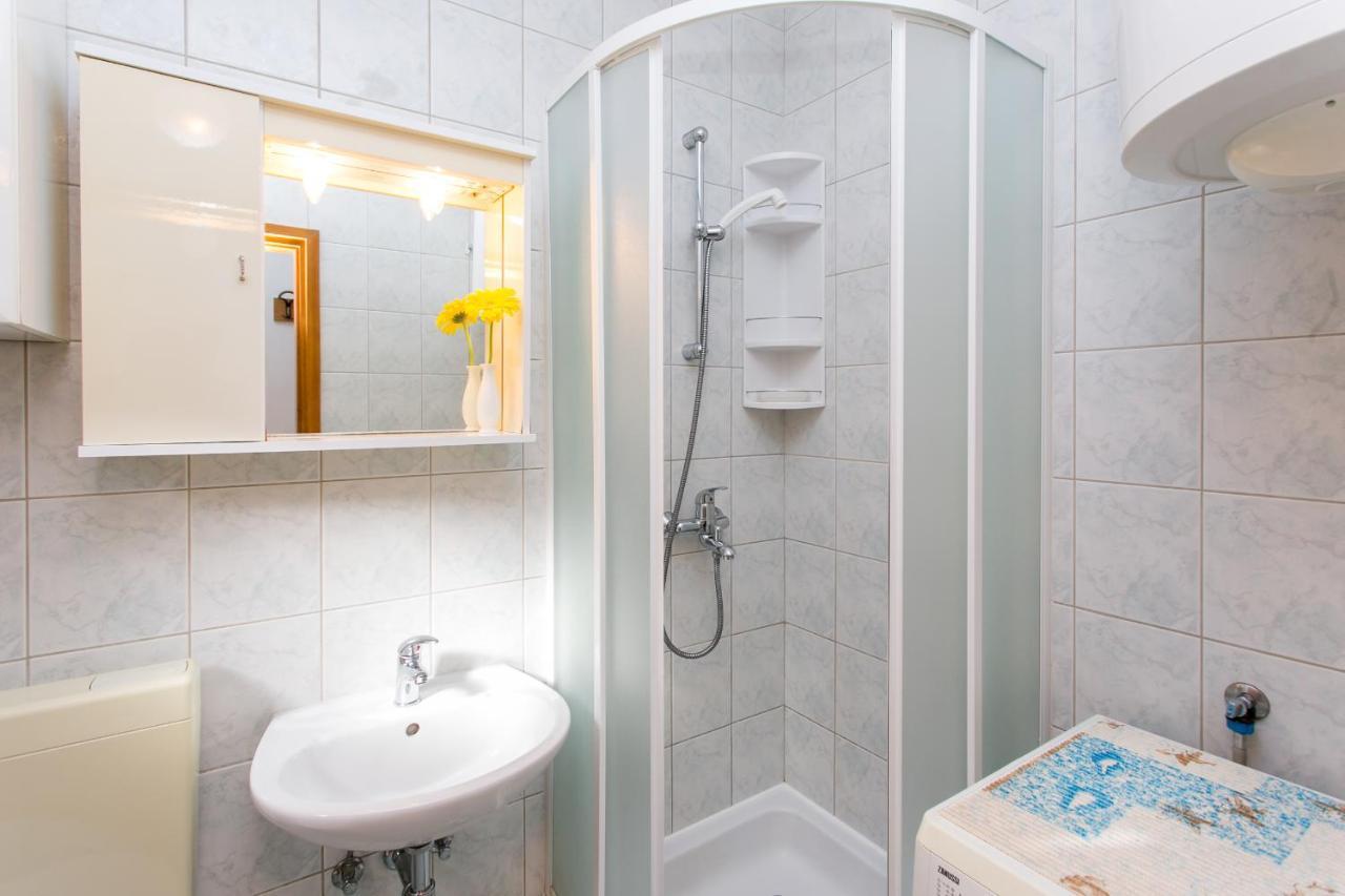 Apartments Miramare & Campara دوبروفينك الغرفة الصورة